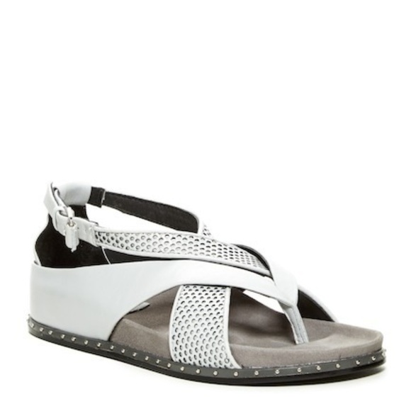 L.A.M.B. Shoes - L.A.M.B. Bellatrix Leather Sandal